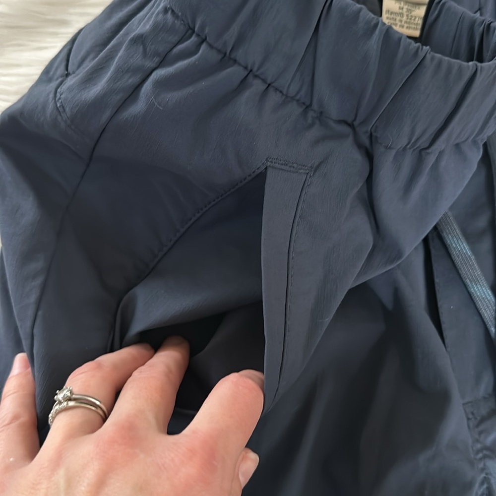 NWOT L.L. Bean Pathfinder Ripstop Adventure Pants - Picture 10 of 12